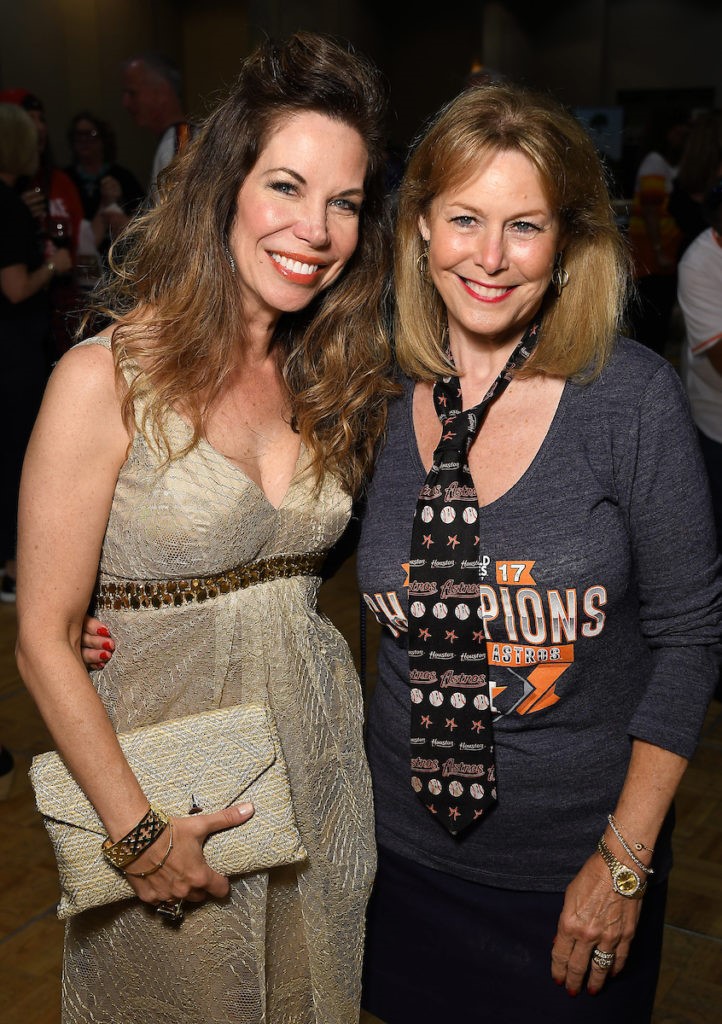 Roseann Rogers, Cheryl Byington (Dave Rossman Photo)