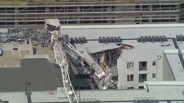 Damage from Deep Ellum crane fall. (Photo by KTVU)