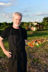 Dylan Murray of Benjy’s & Local Foods with his Summer Field Salad wth Cucumber-Chilii Vinaigrette_167_R4SChefsintheField_DOrtizPhoto_061719 (Photo by Daniel Ortiz)