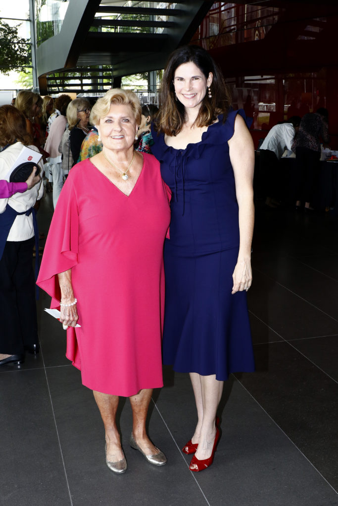 Jacquelyn Fojtasek, Elizabeth Gambrell (Photo by Dana Driensky, Daniel Driensky)