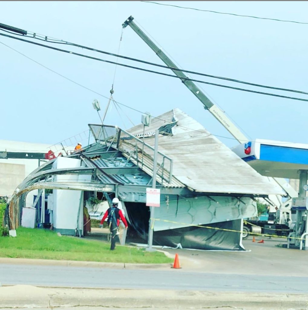 Another billboard near Dallas Love Field. Photo by @smilingsusan05 via Instagram