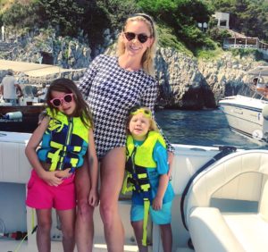 Dallas ‘ Lauren Clark Snyder vacationing with family on Capri. (Photo by Instagram photos)