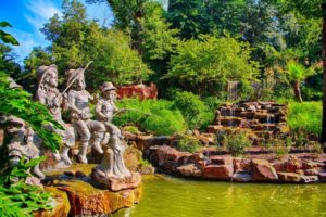 brenner’s on the bayou romantic restaurant fountain