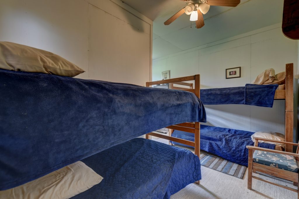 The barn bunk room sleeps six. (Photo by John Deans, Deans Imaging)