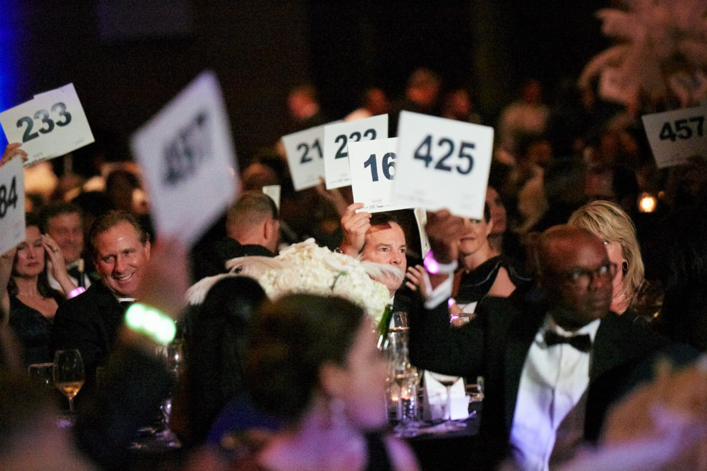 Bidding for a cause at Cotes du Coeur (Photo by Sogin Mayo, Jessica Power, James Edward)