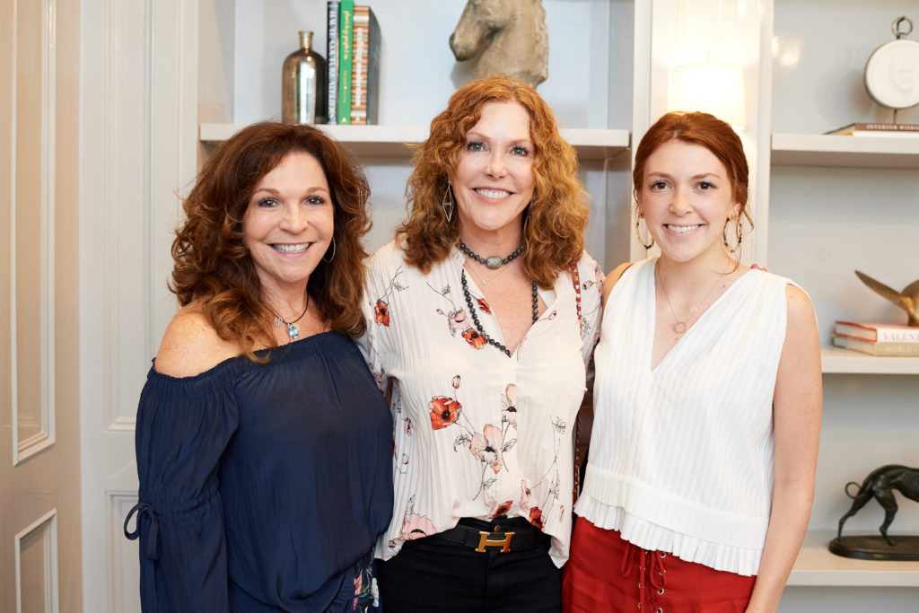 Courtney O'Donnell, Kelly O'Donnell, Tracey Shingledecker (Photo by Galbatto Photography)