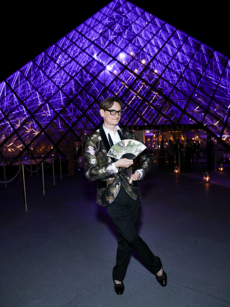 Vogue's Hamish Bowles at Liaisons au Louvre IV, 2017. (Photo by Francois Goize)