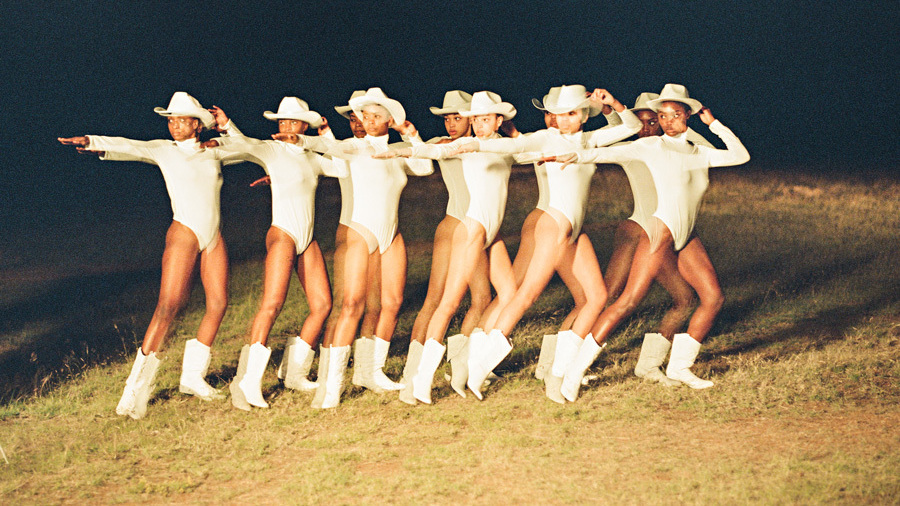 "Anytime you truly feel seen, you just feel a certain level of joy," Solange told the audience at a release-weekend screening of <em>When I Get Home</em>