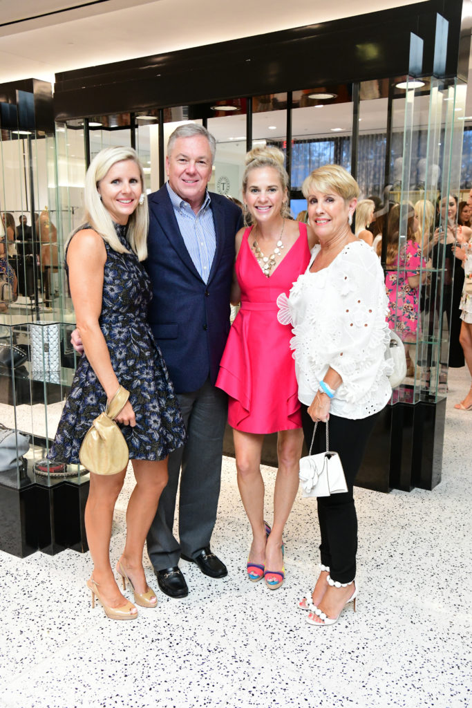 Allison Cattan, Norman Lewis, Emily Lewis, Donna Lewis (Photo by Daniel Ortiz)