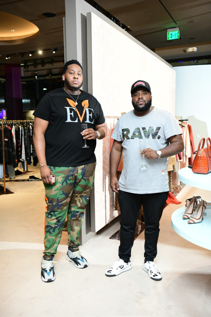 Justin Moore, Adrian Johnson