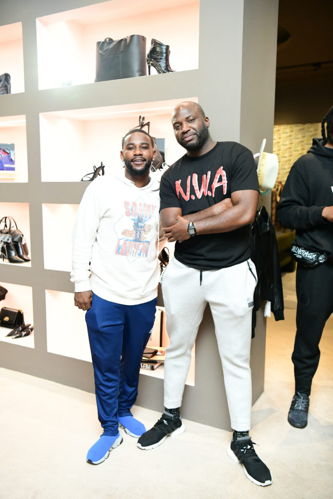 Kenneth Wynn, Chuma Awaji