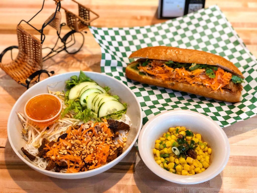 Sit Lo is a Finn Hall original. 