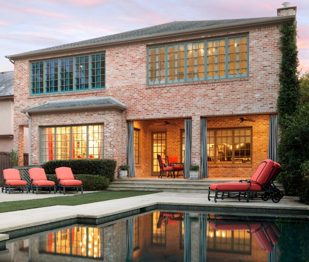 The backyard is gorgeous. 