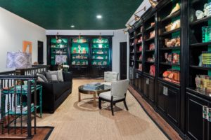 4512 n versailles library