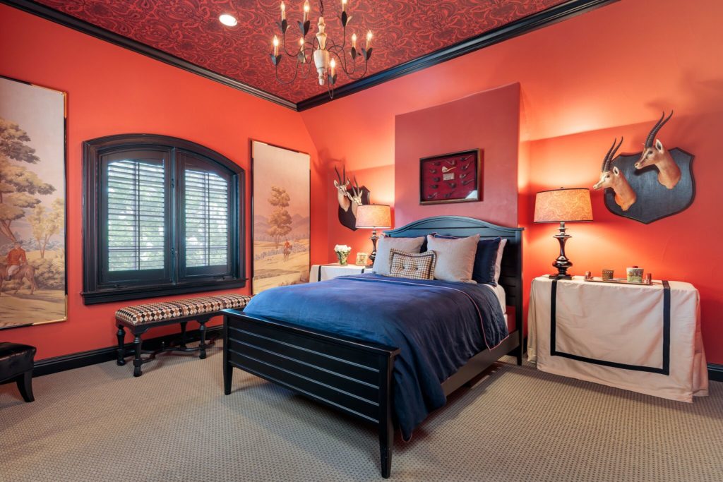 Bedrooms don't get much bolder than this. 