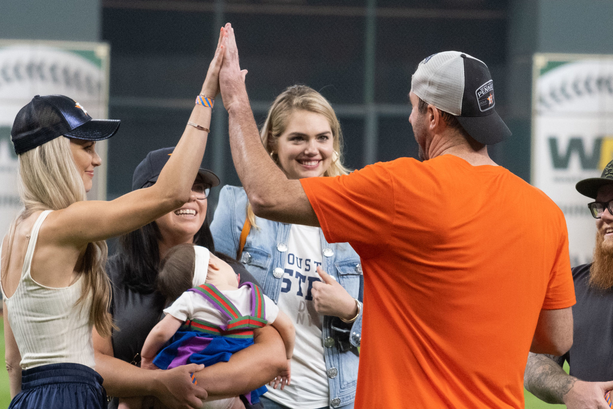 Justin Verlander's Sweet Tribute to Kate Upton, Daughter Shows the Astros  Easily Top the Taylor Swift Sports Dating Frenzy