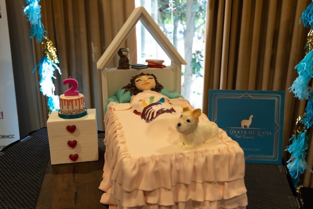 The cake celebrating Young Houstonians for Houston Children's Charity gives a palyful nod to the Better Night's Sleep program. (Photo by Robert Reed)