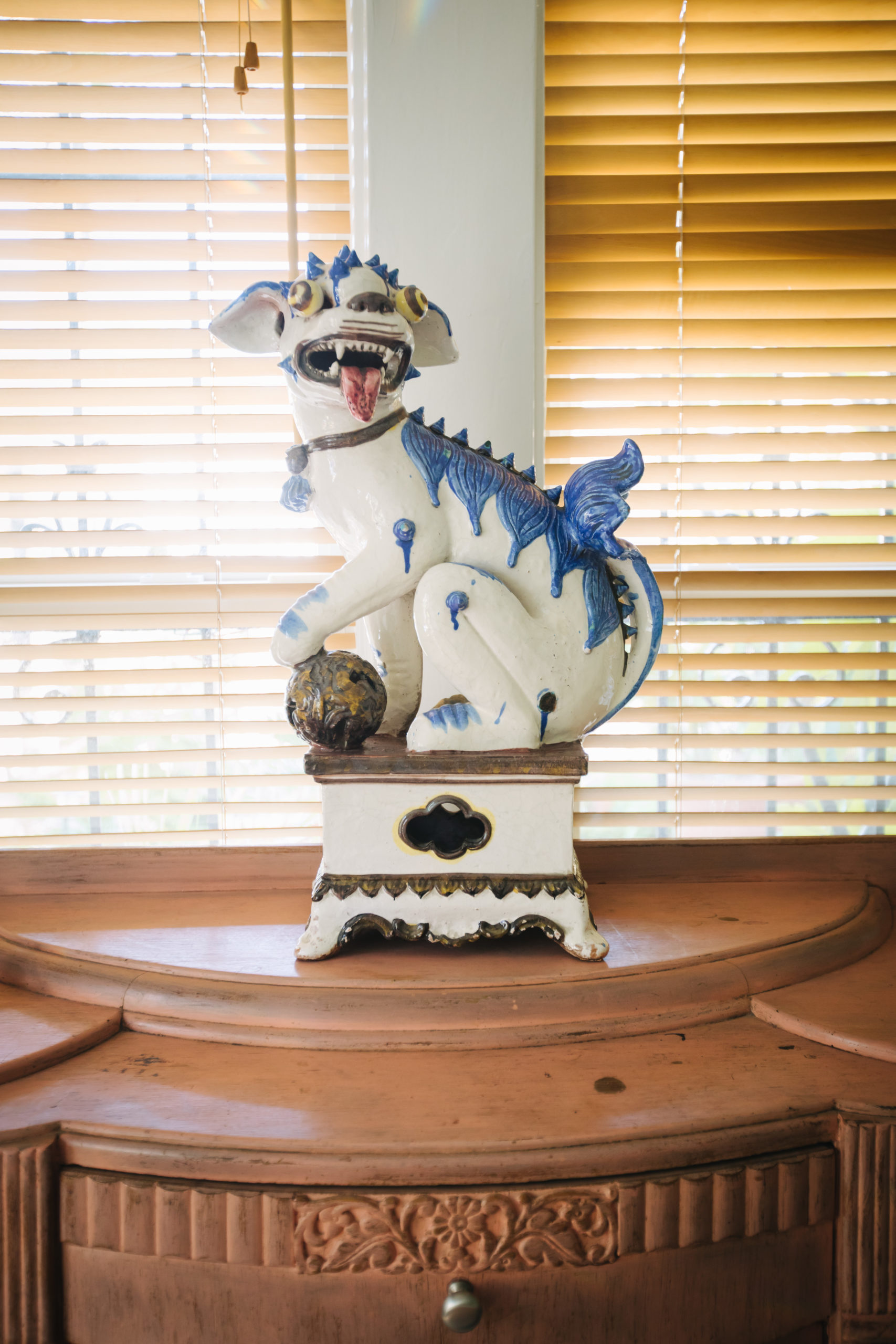 House of Luminosity, (Photo by www.ThaninPhoto.com)