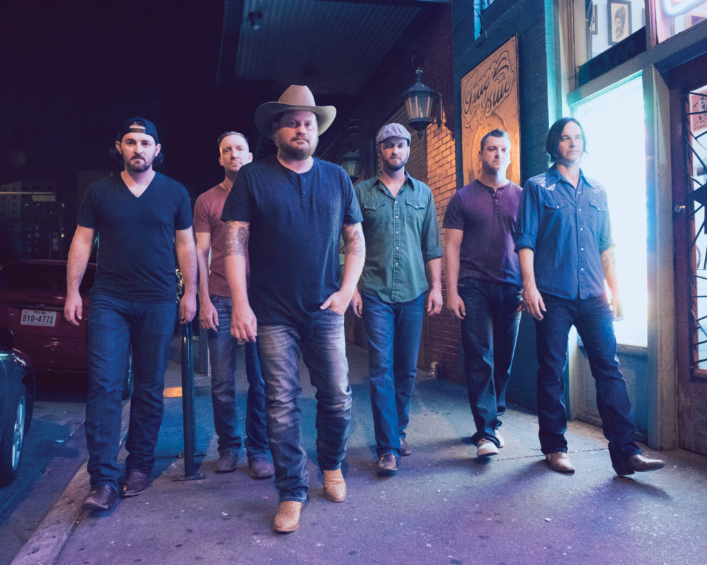 Head to White Oak to hear Randy Rogers Band perform live.