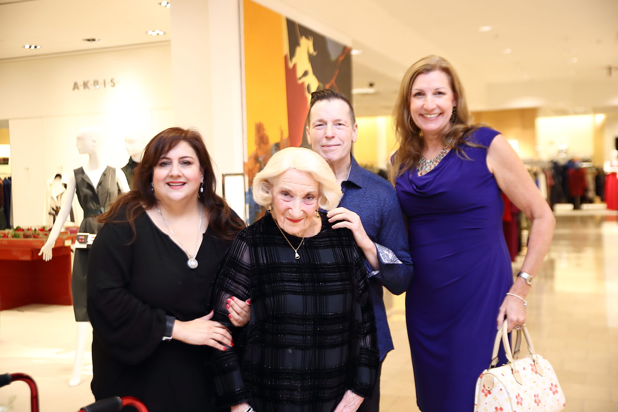 Women of Substance Sonya Soto, Sybil Roos, Scott Evans, Laurette Veres (Photo by Quy Tran)