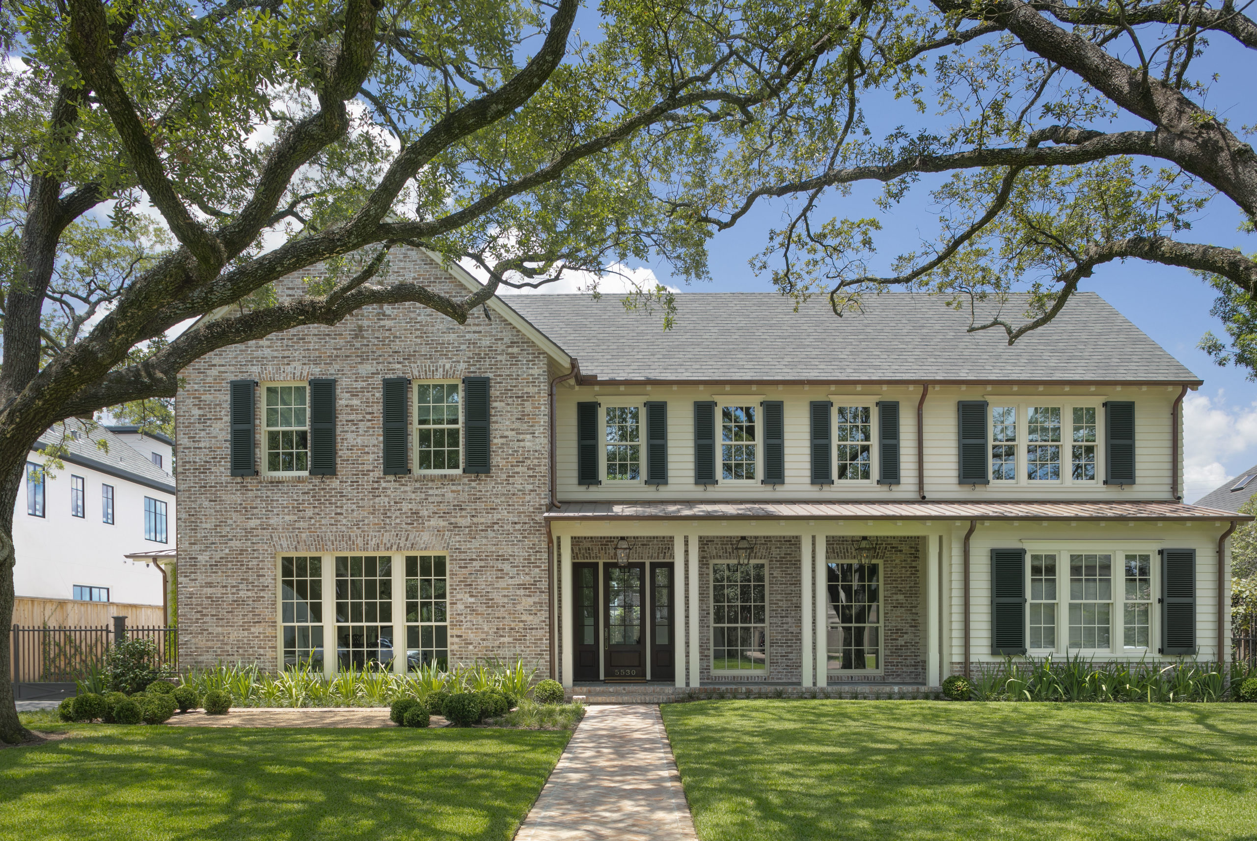 5530 Longmont by Paul N. Brow, Architect (Photo by Benjamin Hill Photography)