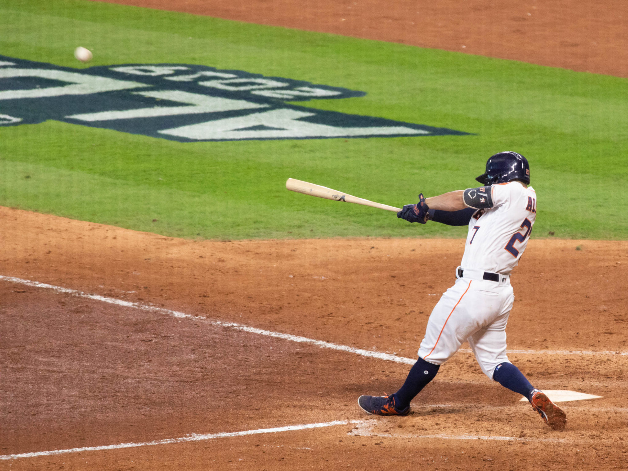 Jose Altuve Calls His Own Playoff Shot — Look Out, Babe?