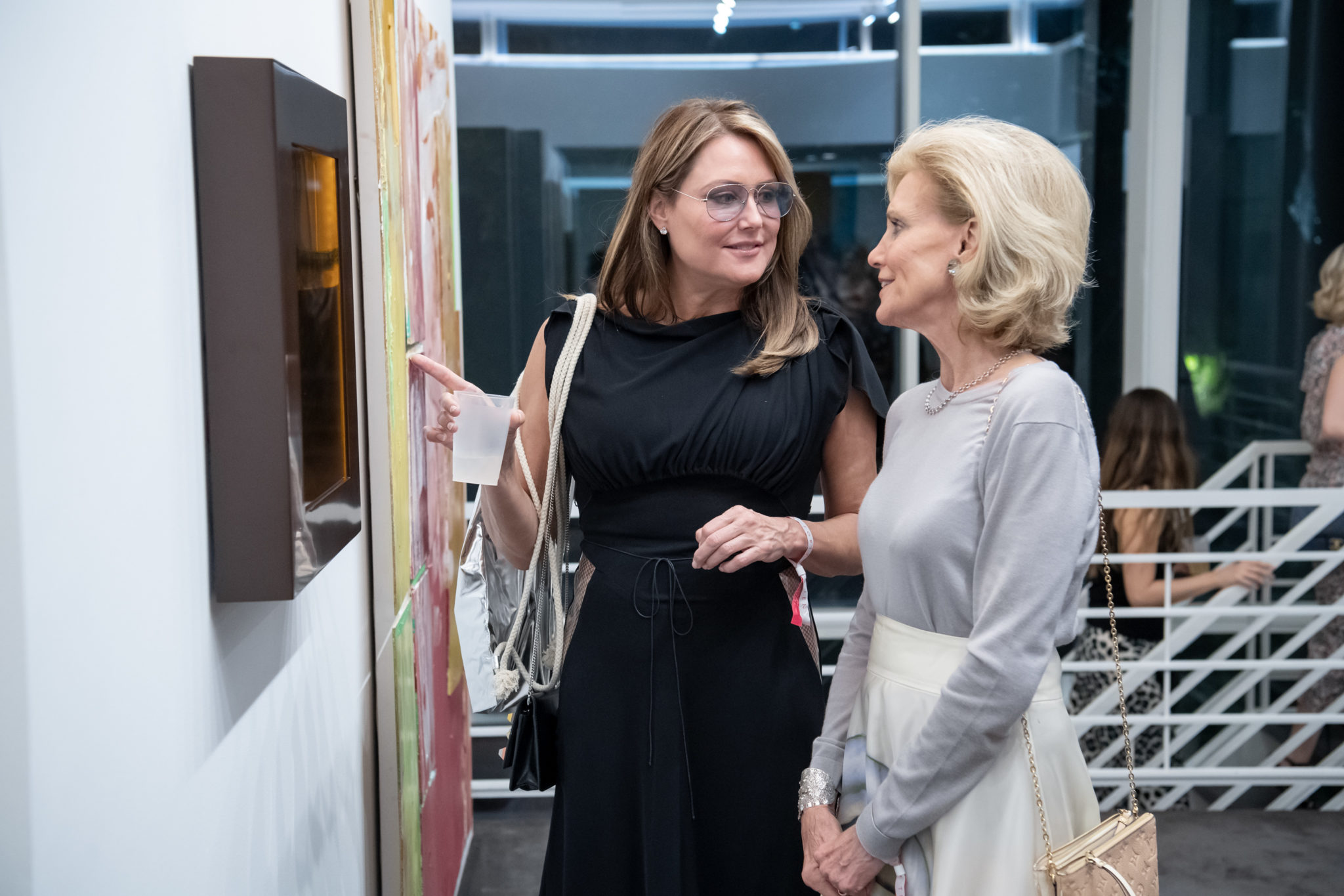 Caroline Summers, Emily Summers (Photo by Bruno)