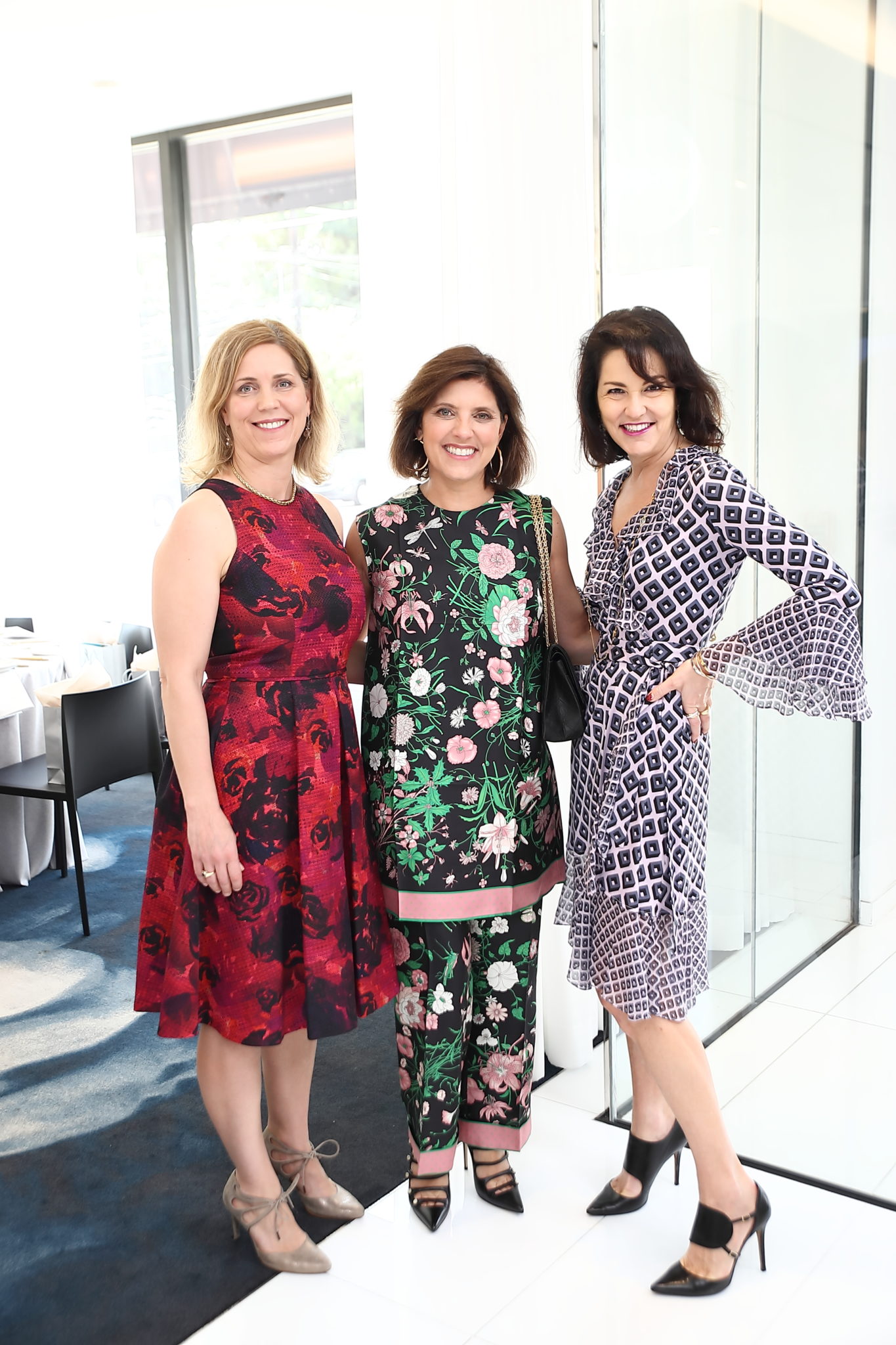 Una Notte Kickoff at Tenenbaum, Emilee Whitehurst, Stacey Lindseth and Jessica Rossman (Photo by Quy Tran)