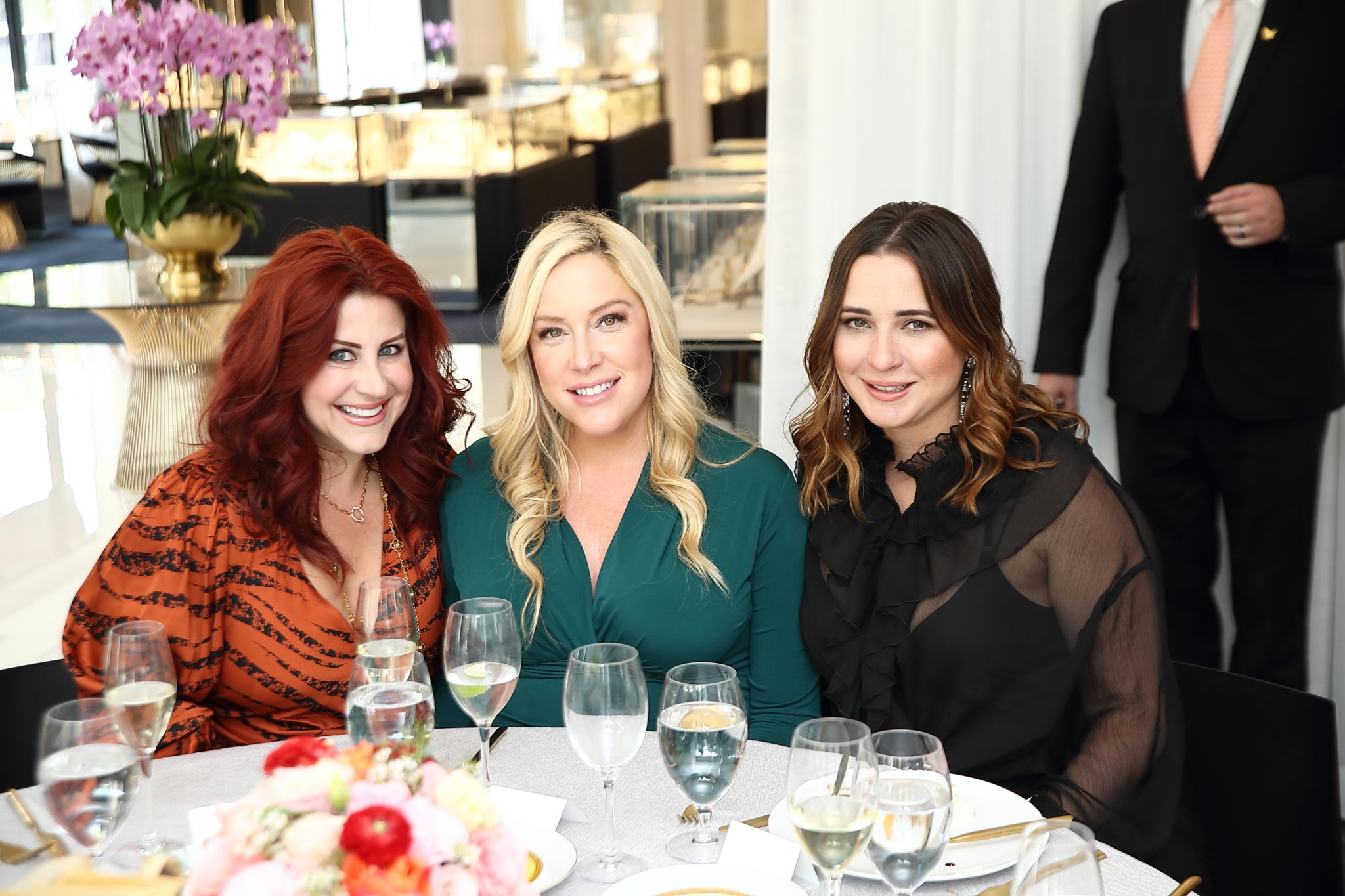 Una Notte in Italia kickoff,  Jennifer Pinkerton, Kathryn Mujezinovic and Michelle Reyna (Photo by Quy Tran)