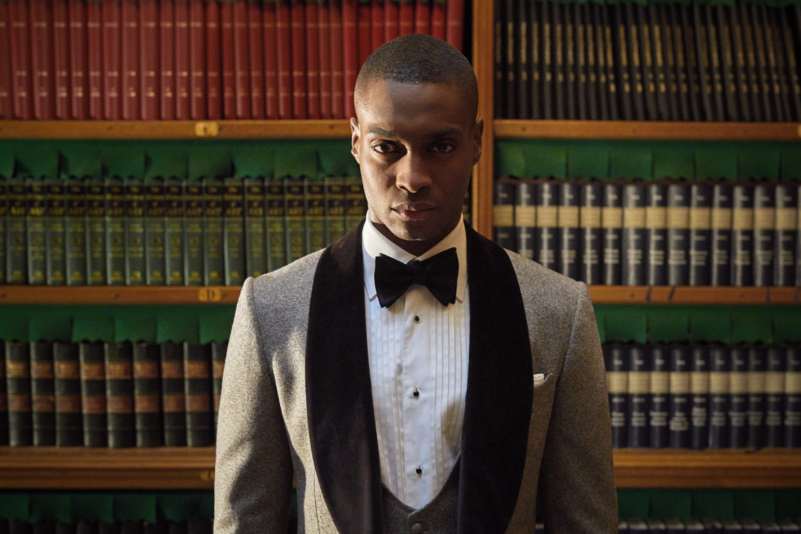 Dapper.