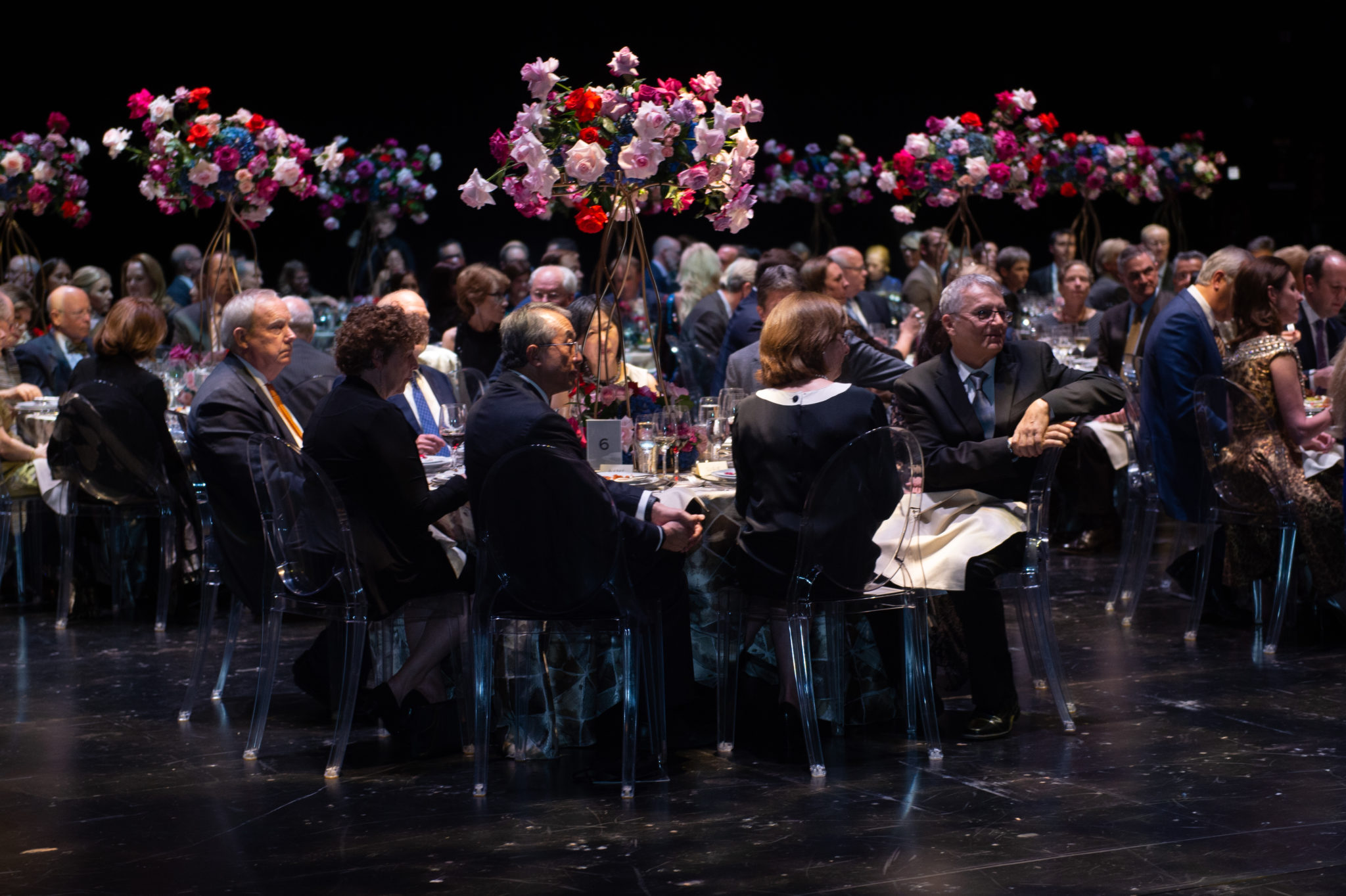 1829_View of dinner guests_Wilson Parish photo (Photo by Wilson Parish)