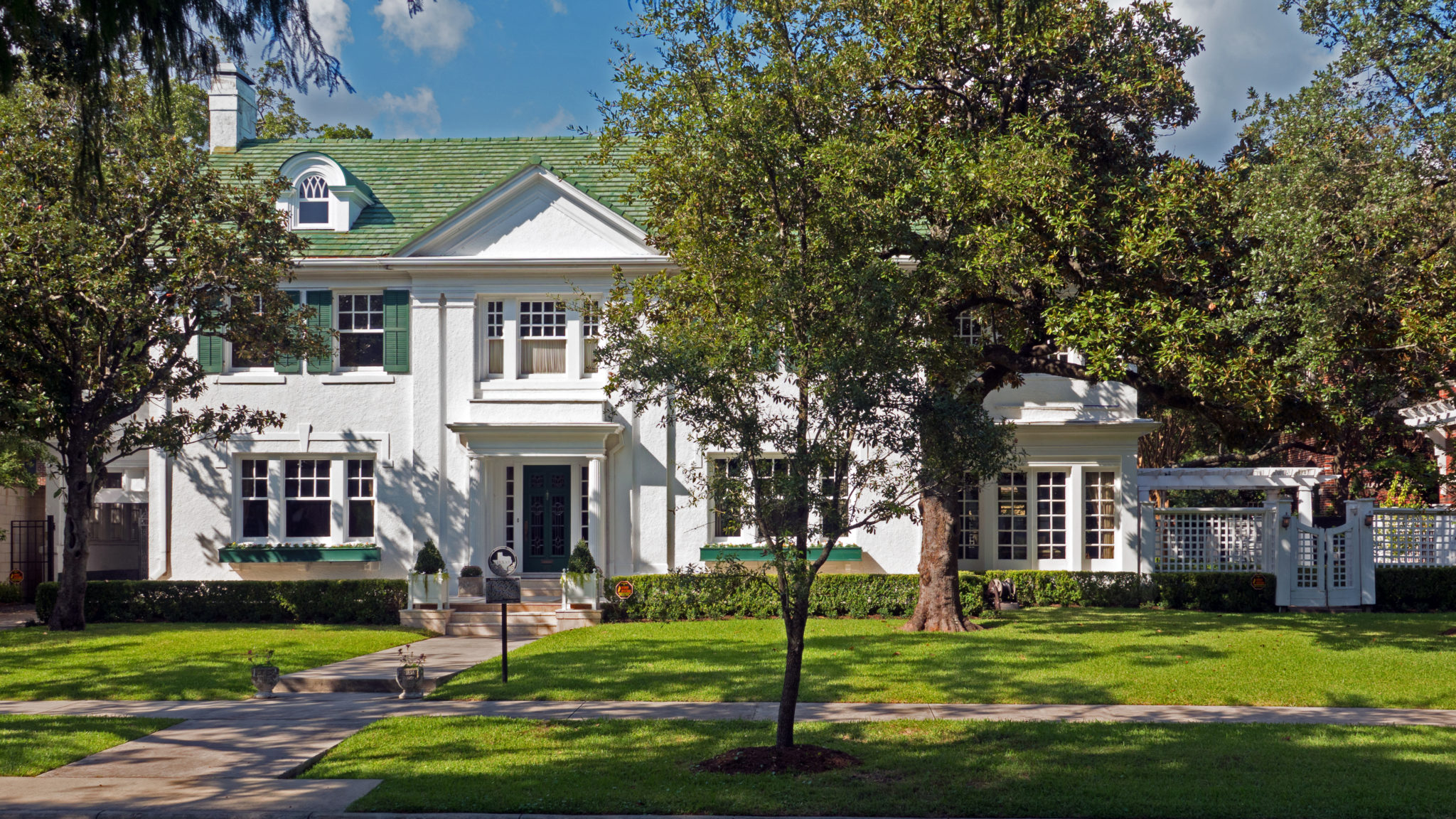 No. 22 Courtlandt Place