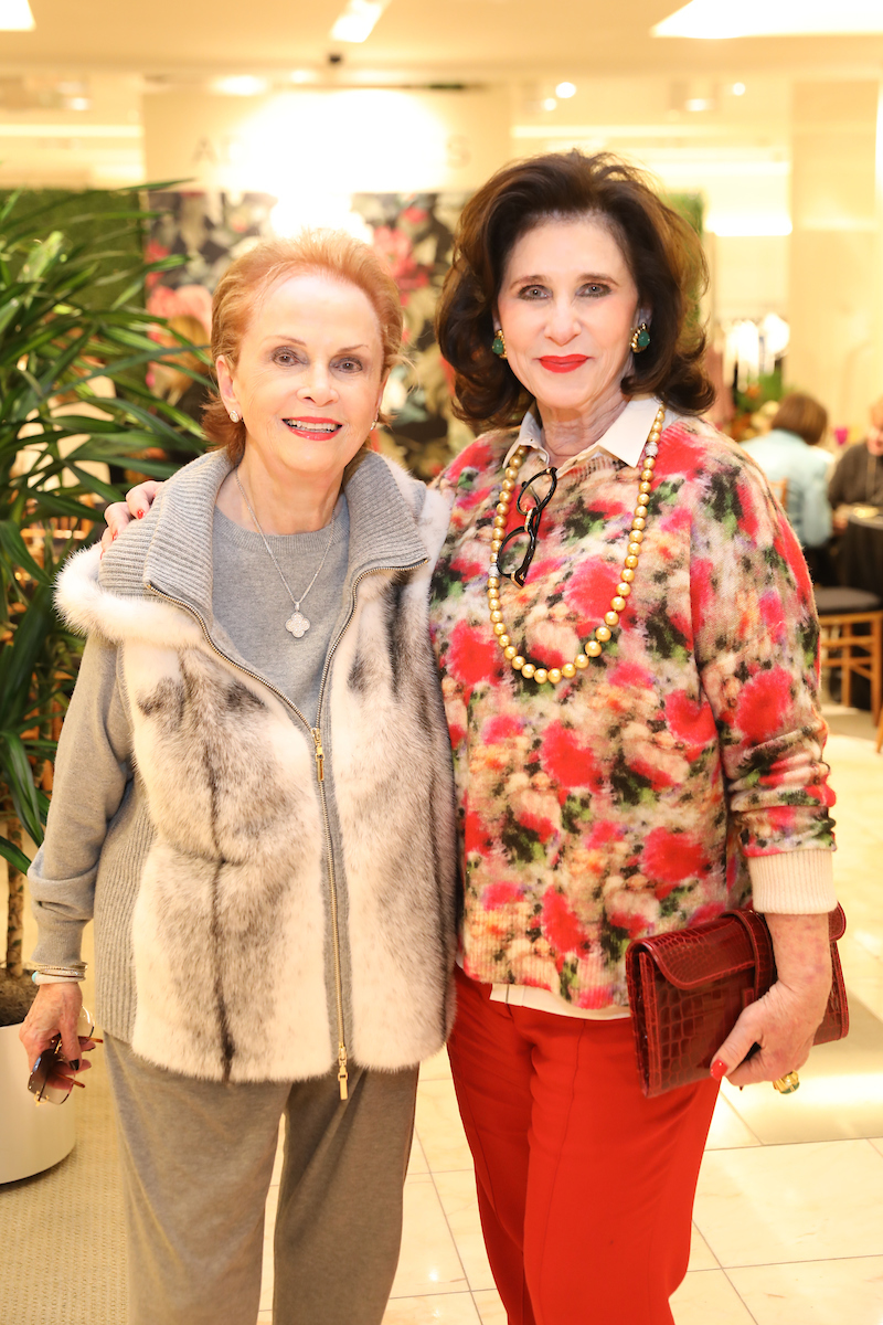 Sylvia Goldstein, Elyse Lanier (Photo by Priscilla Dickson)