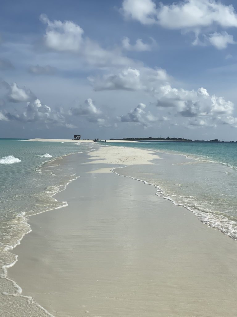Beaches and sandbars and small uninhabited islands abound