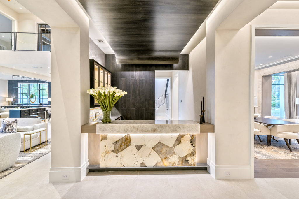 The modern architectural design lends itself to au courant interiors. (Photo by Jeff Myers Photography)