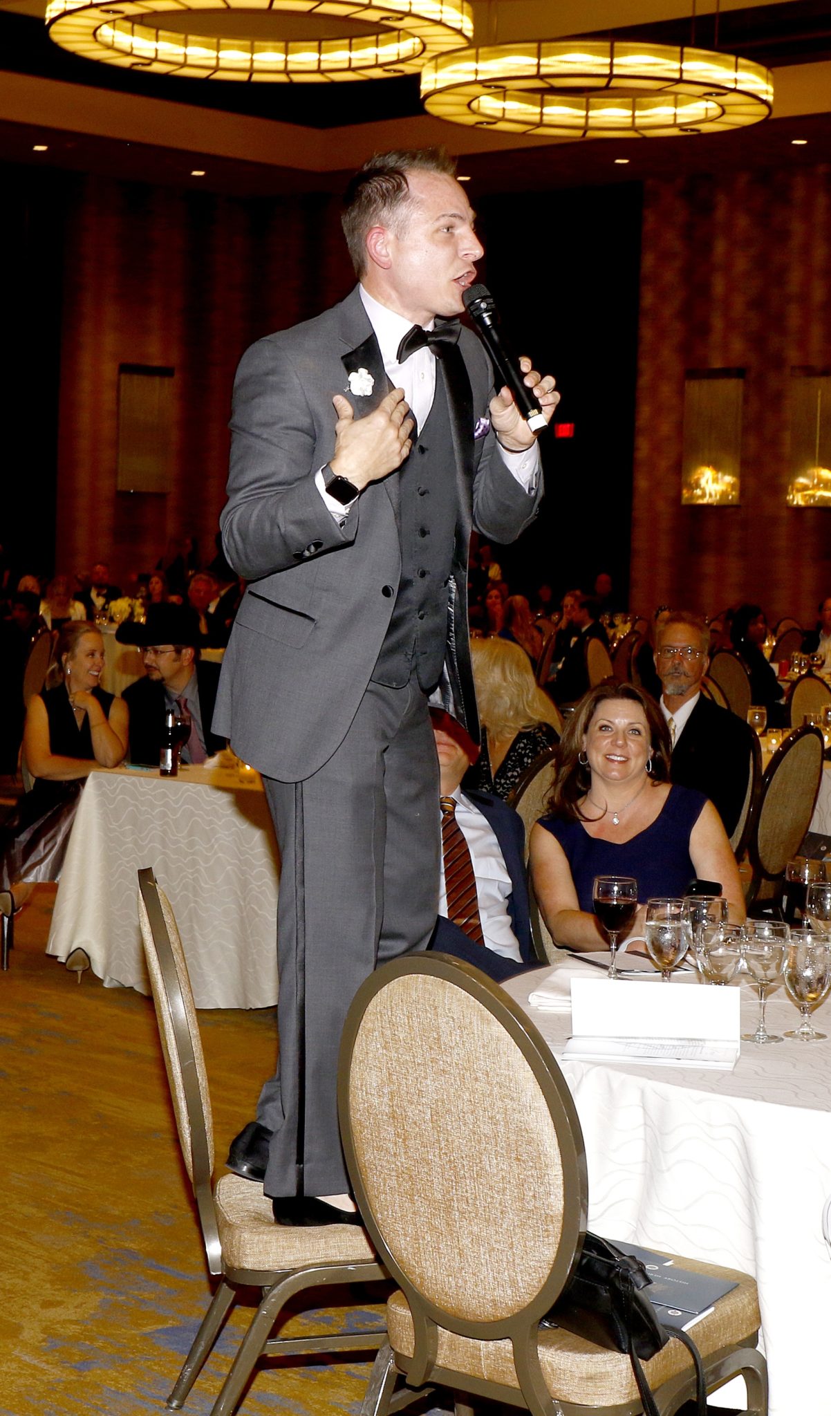 Auctioneer Johnny Bravo