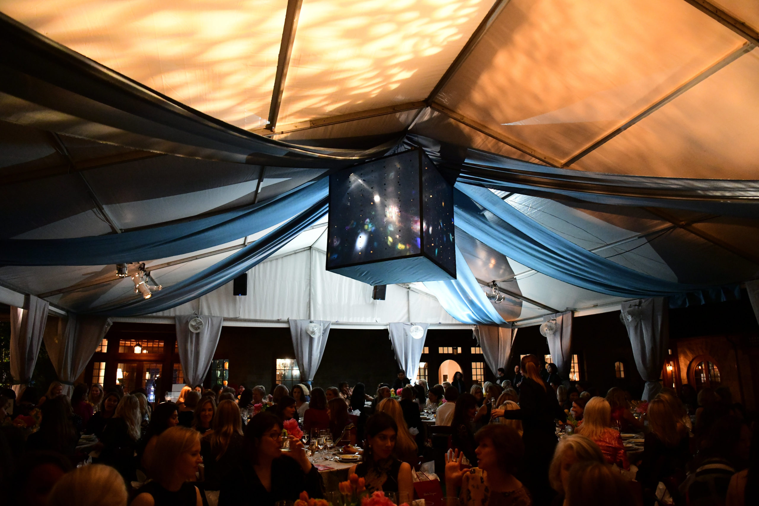 Décor and tented aerie by Bergner & Johnson (Photo by Daniel Ortiz)