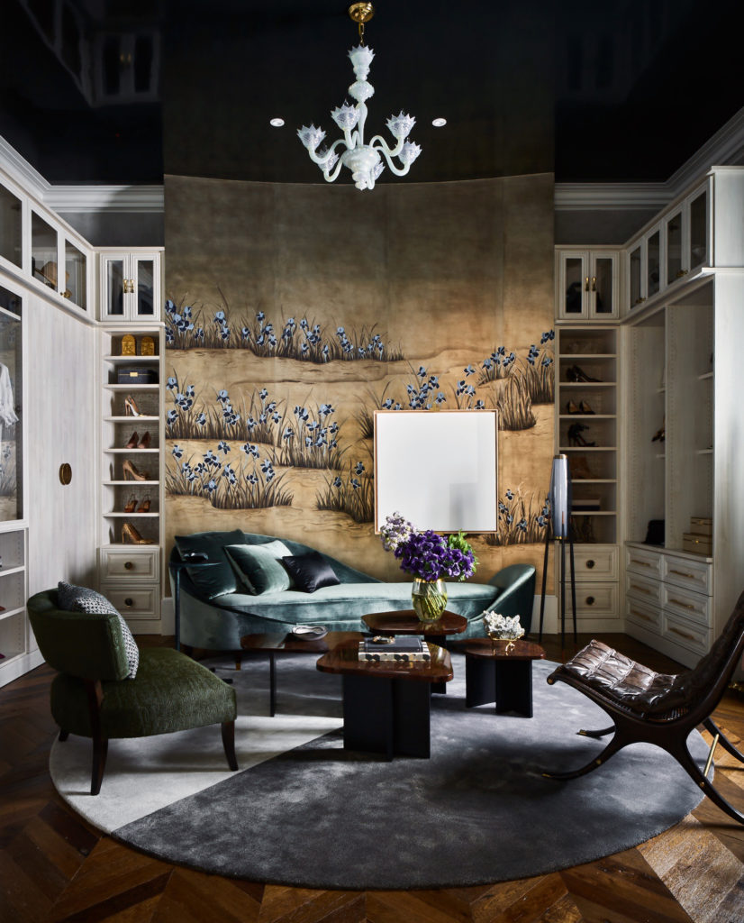 Master bathroom and dressing closet designed by Doniphan Moore. (Photo by Douglas Friedman)