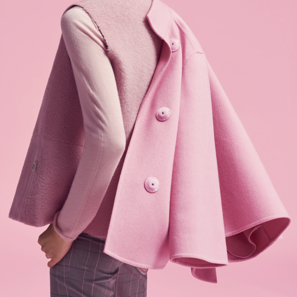 No other material is as soft, fine, warm and easy to care for more than cashmere. 