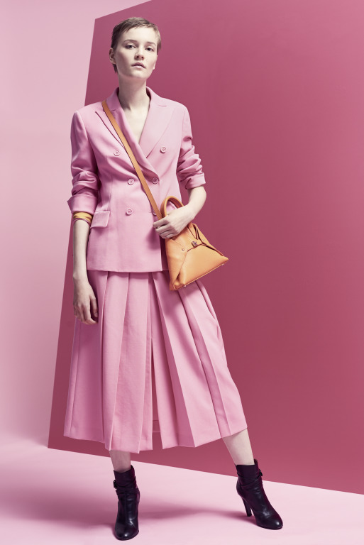 Cashmere and Colors Make This Resort Collection Extra Special — Akris ...