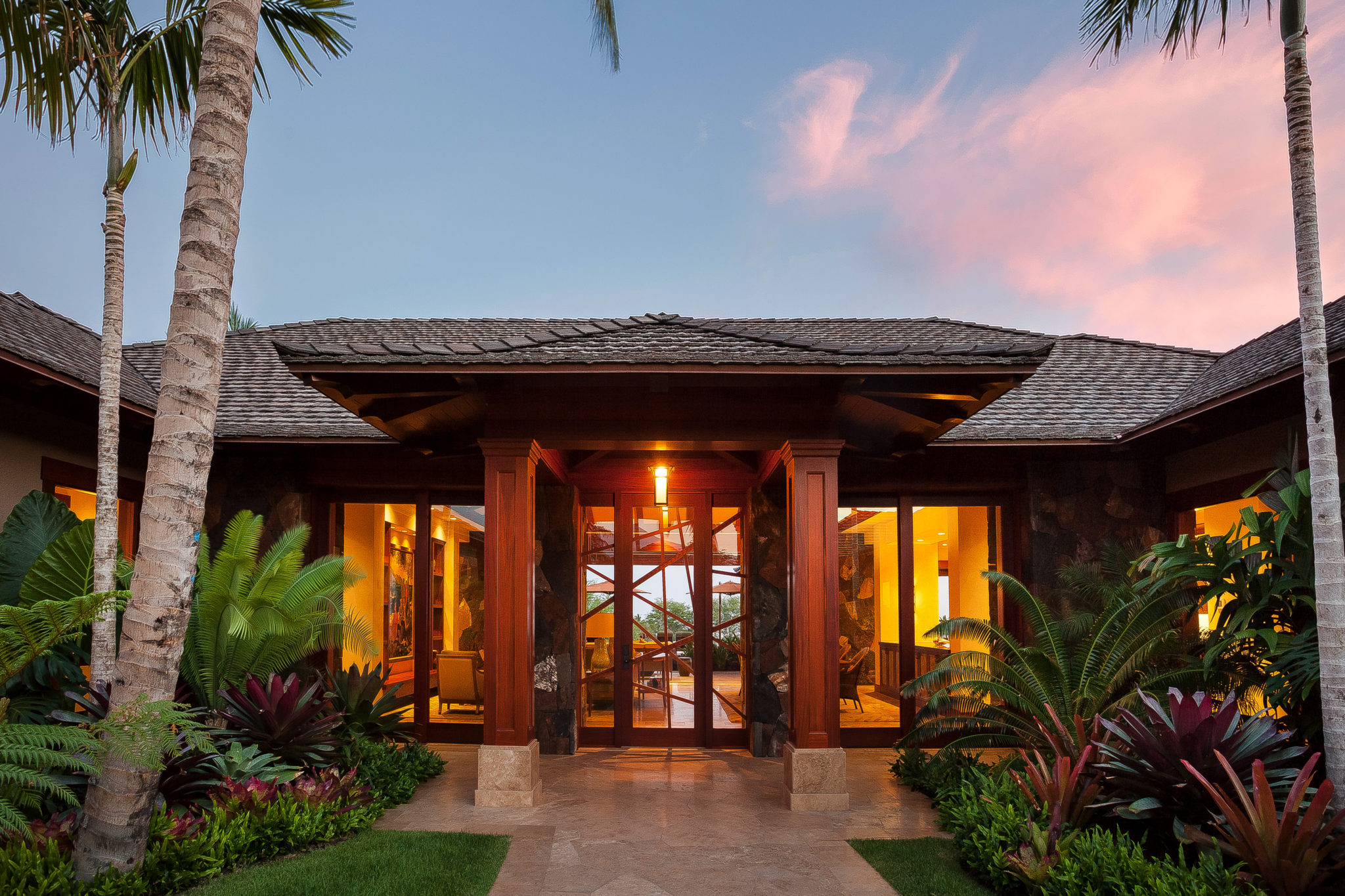 Hualalai Real Estate Entrance (Photo by Hualalai Resort)