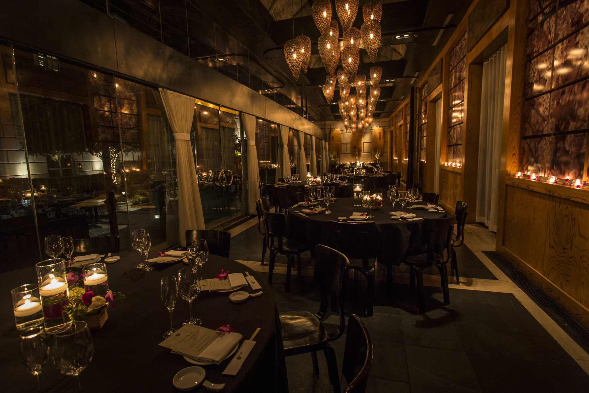 The dining room of Nobu Dallas.