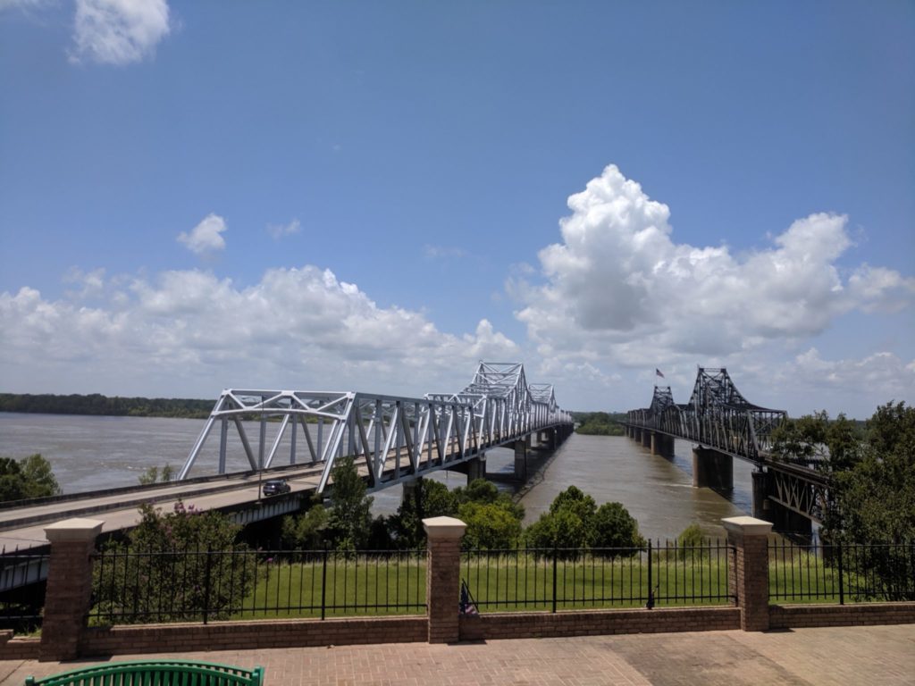 Crossing the mighty Mississippi. (Photo by Ariane Roesch and Zak Miano)