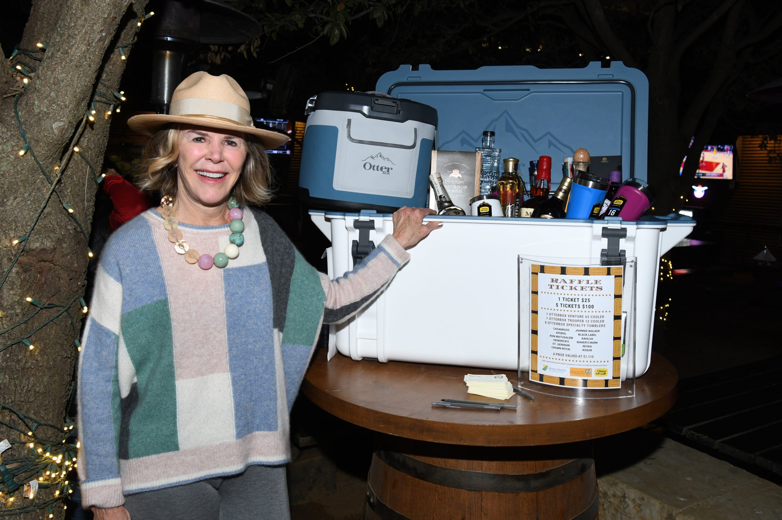 Joan Doering and a wonderful raffle item