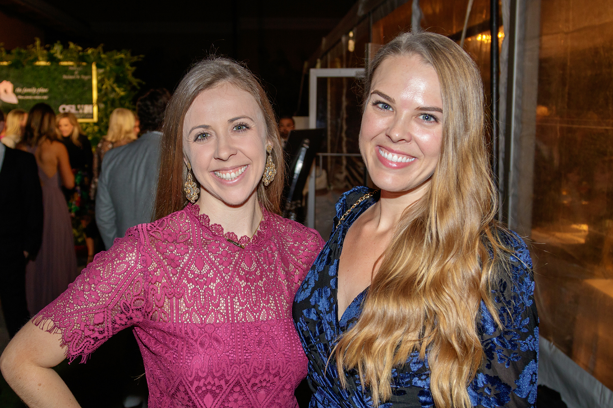 Kristen Farley, Kara Farley (Photo by WJNPHOTO)