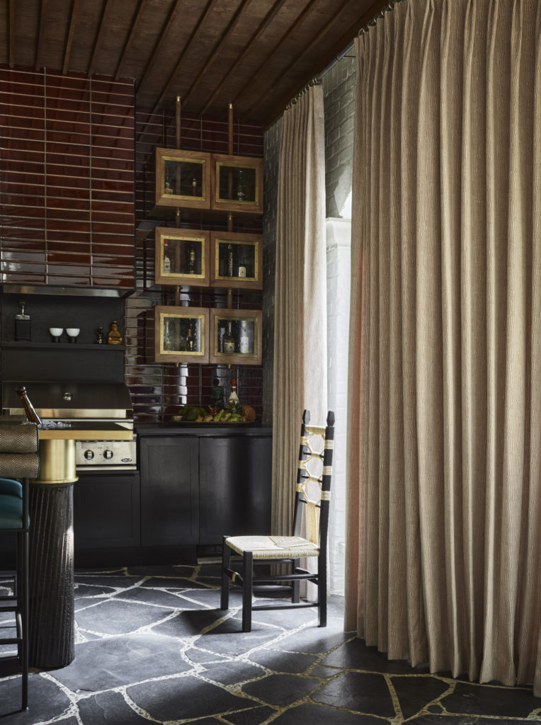 Screen porch designed by Traci Hardenburg Designs. (Photo by Douglas Friedman)