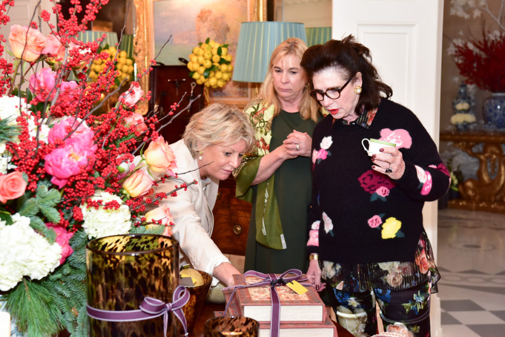 Sue Jones, Nancy Abendshein, Elyse Lanier