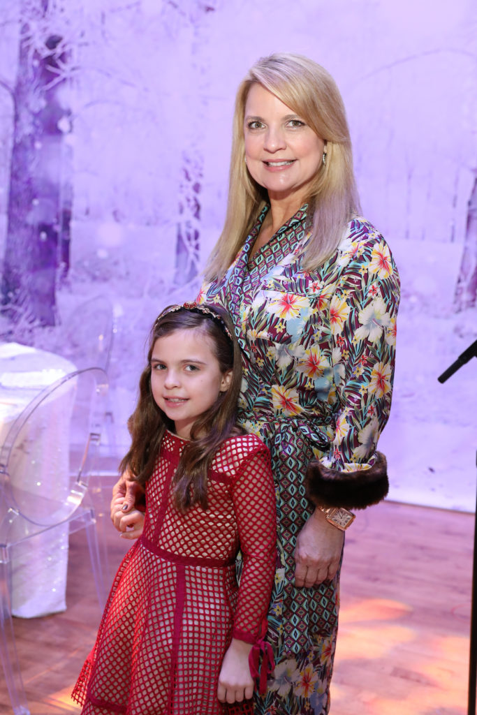 Melissa Juneau and daughter Scarlett (Photo by Priscilla Dickson)