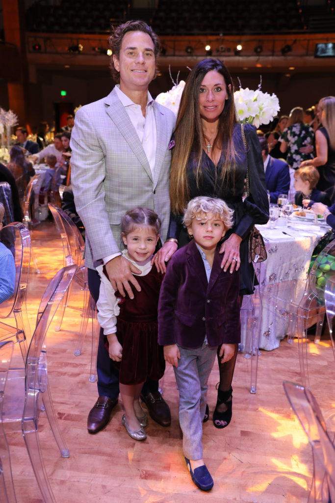 Alexander & Elizabeth Dwyer and children (Photo by Priscilla Dickson)