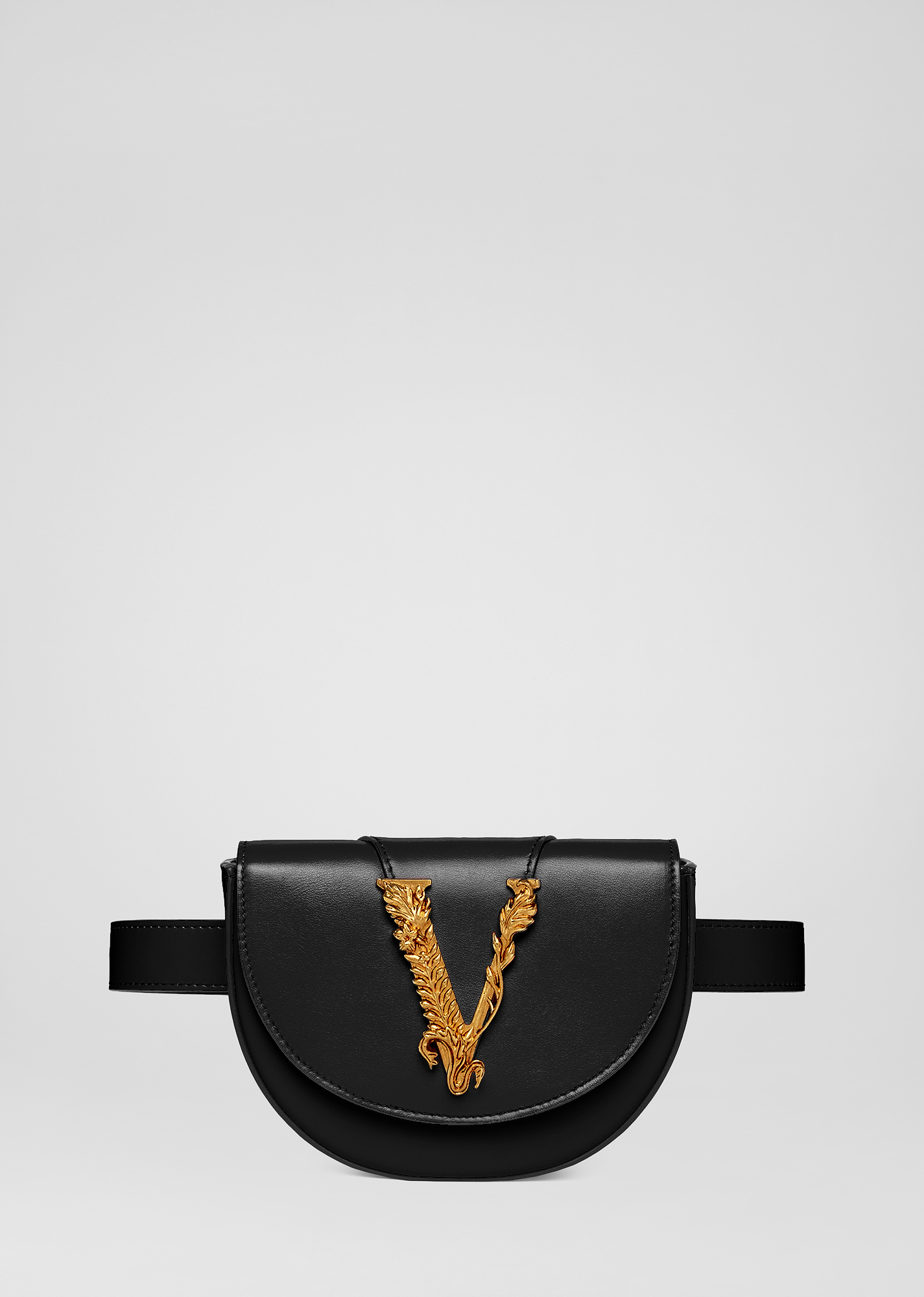 Covetable New Versace Bags Show Off the Strength of Women